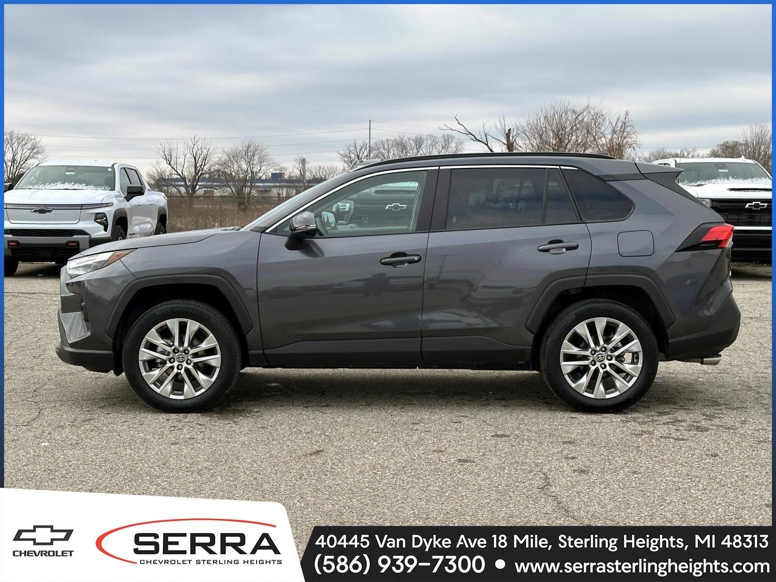 2025 Toyota RAV4 XLE Premium