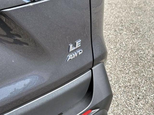 2025 Toyota RAV4 LE