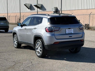 2022 Jeep Compass Latitude Lux 4x4