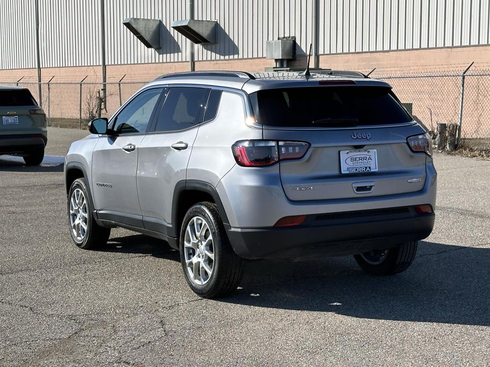 2022 Jeep Compass Latitude Lux 4x4