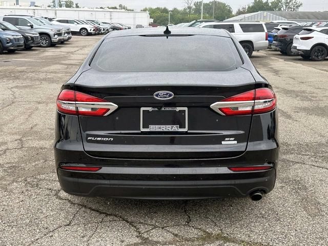 2020 Ford Fusion SE