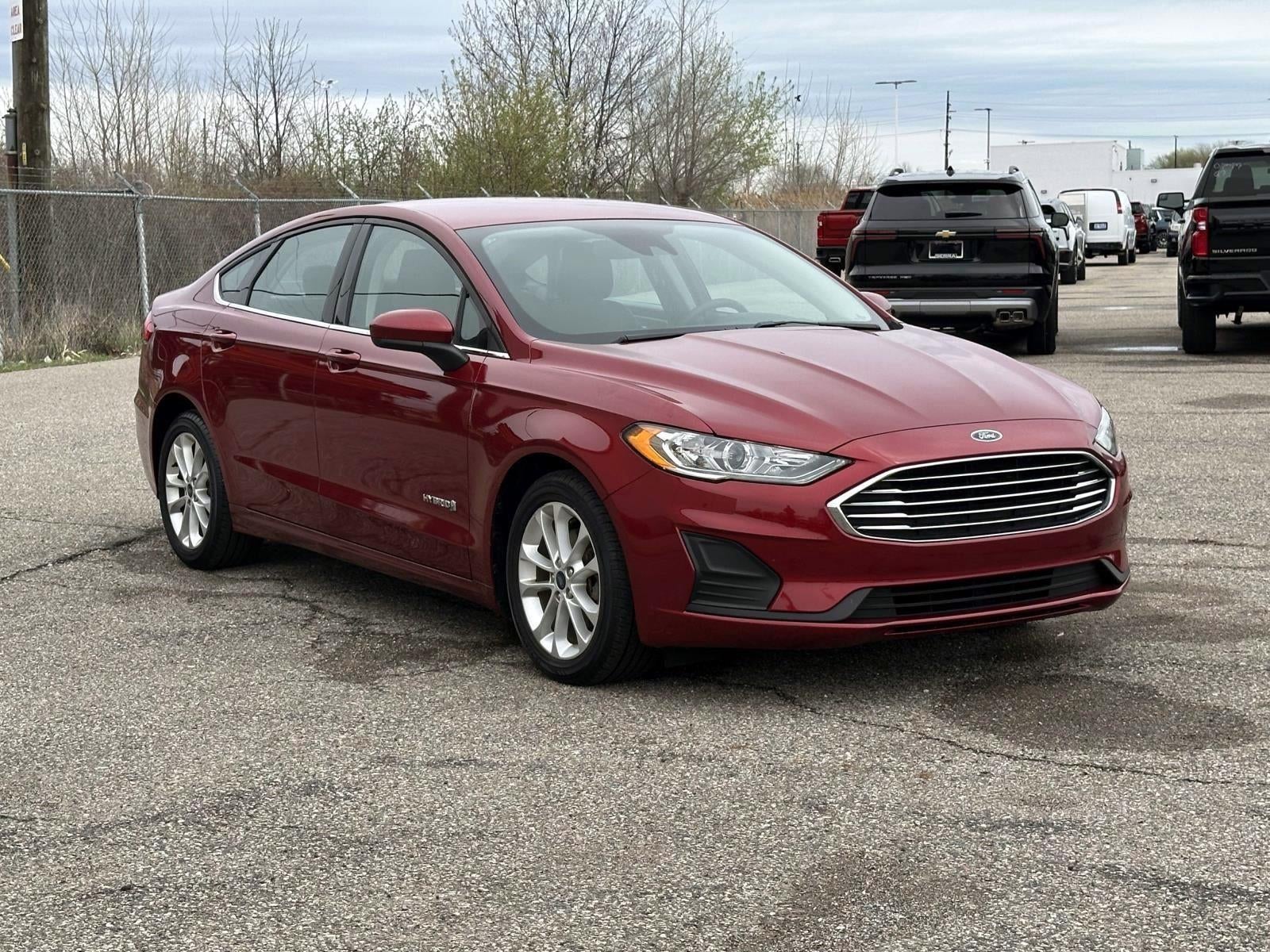 2019 Ford Fusion Hybrid SE