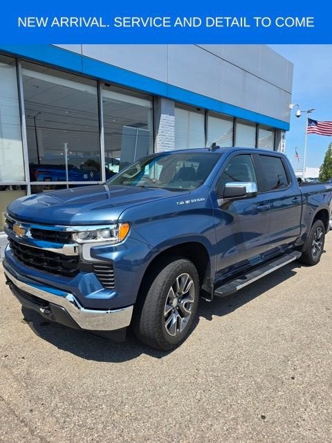 2024 Chevrolet Silverado 1500 LT (2FL)
