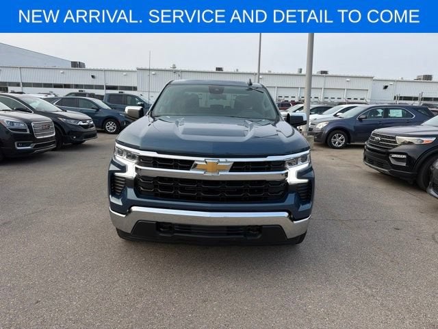 2024 Chevrolet Silverado 1500 LT (2FL)