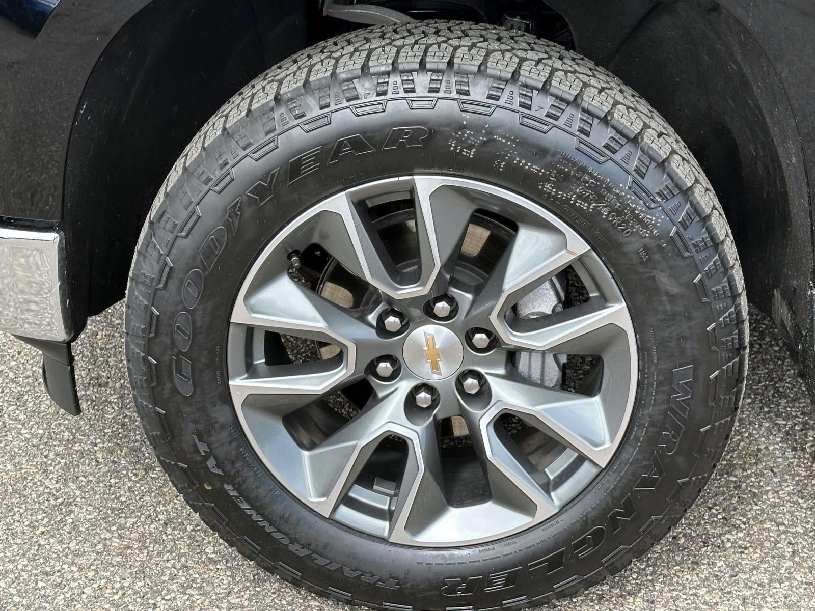 2025 Chevrolet Silverado 1500 LT (2FL)