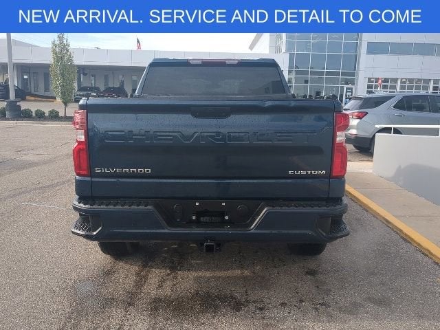 2021 Chevrolet Silverado 1500 Custom