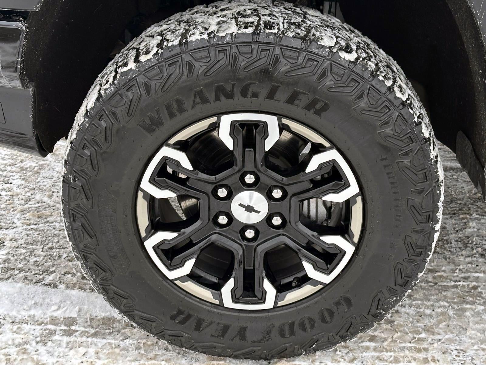 2025 Chevrolet Silverado 1500 ZR2