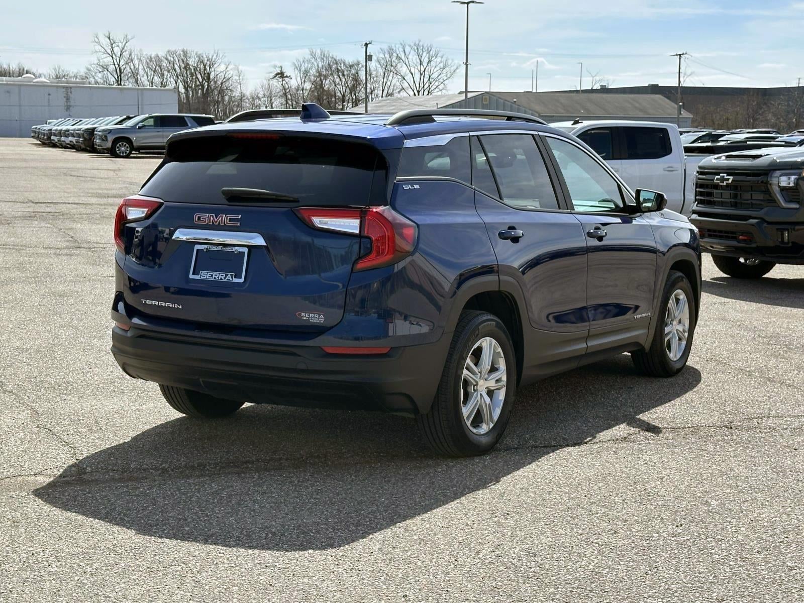 2023 GMC Terrain SLE