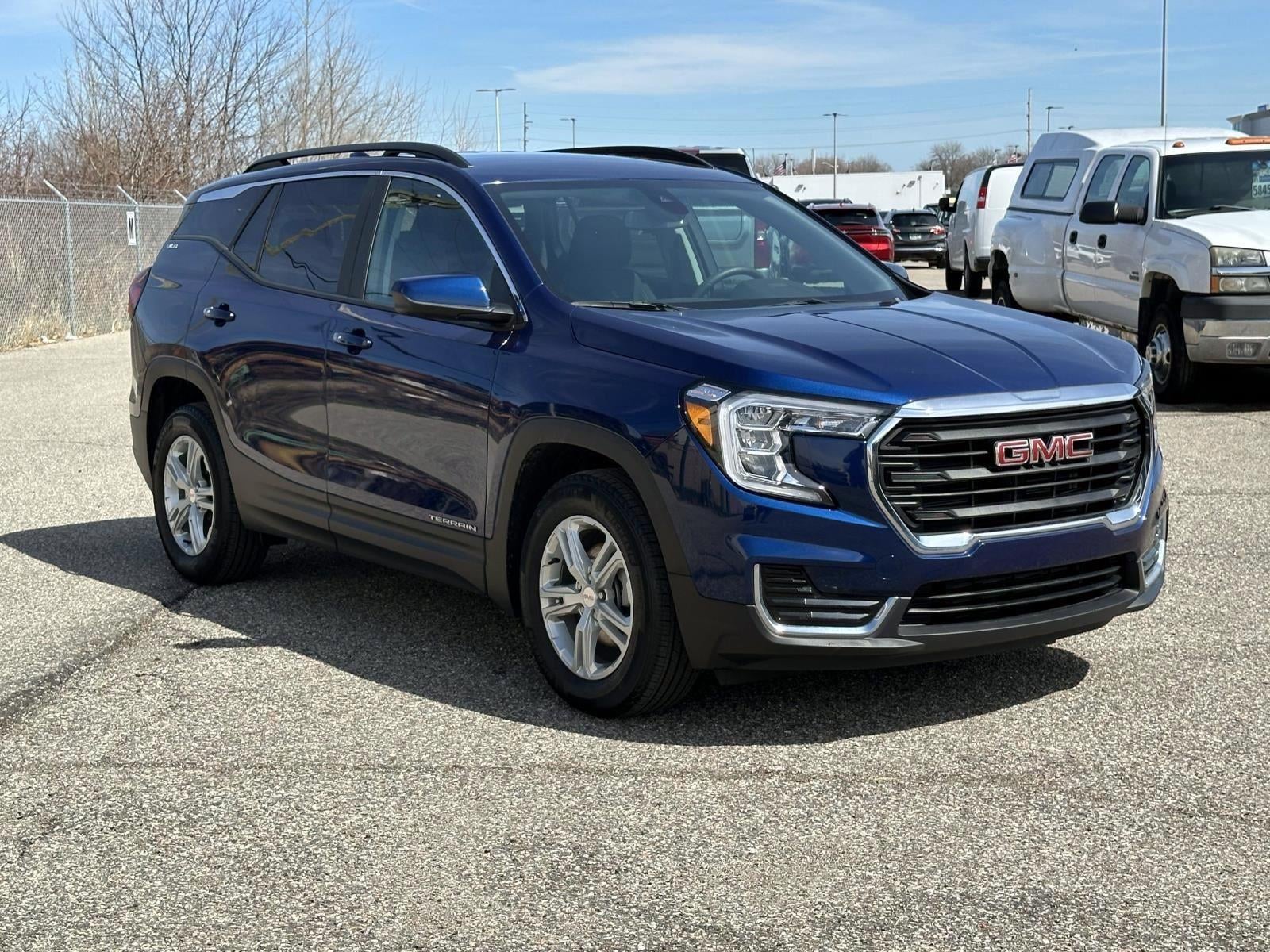 2023 GMC Terrain SLE