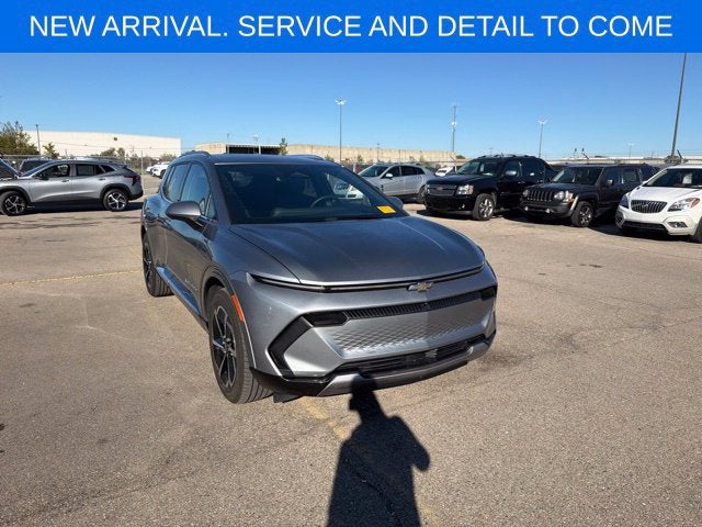 2024 Chevrolet Equinox EV 2LT