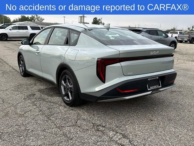 2025 Kia K4 LXS