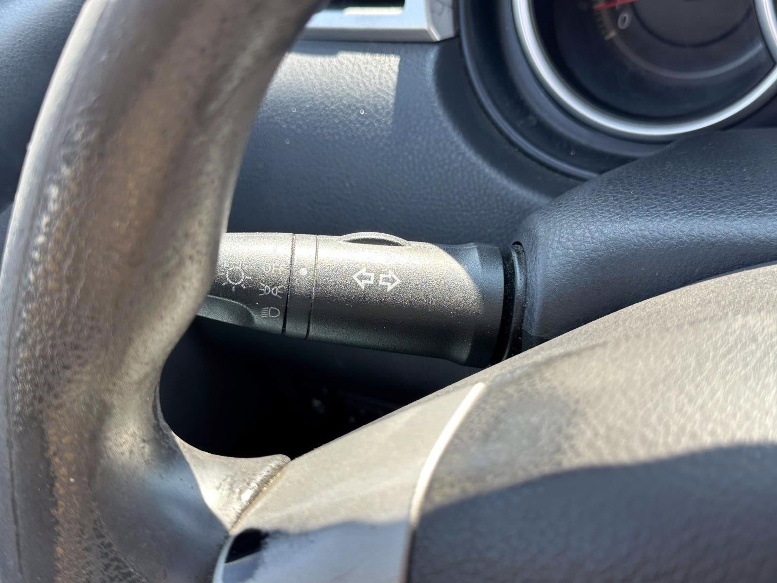 2010 Nissan Versa 1.8 S