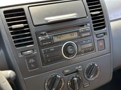 2010 Nissan Versa 1.8 S