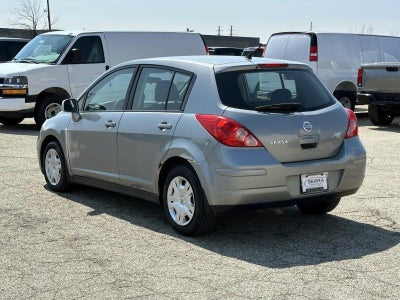 2010 Nissan Versa 1.8 S