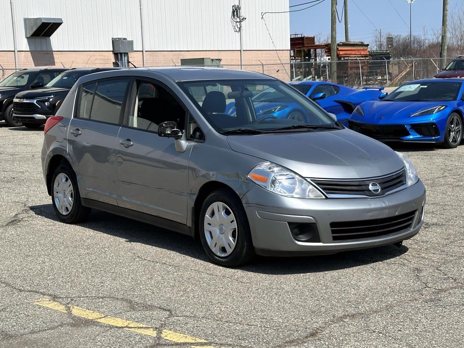 2010 Nissan Versa 1.8 S