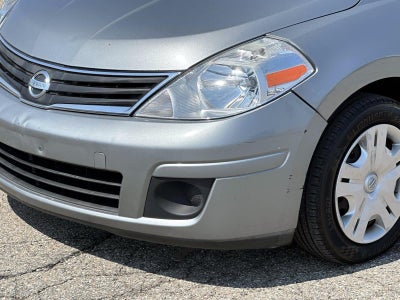 2010 Nissan Versa 1.8 S