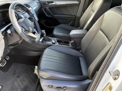 2022 Volkswagen Tiguan SE R-Line Black