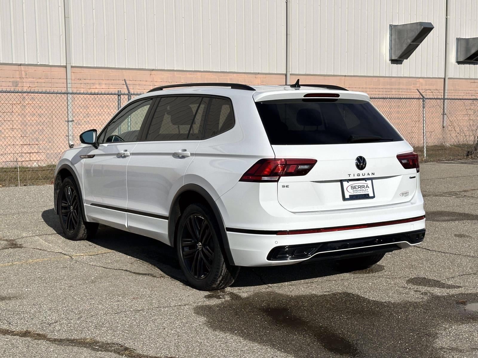2022 Volkswagen Tiguan SE R-Line Black