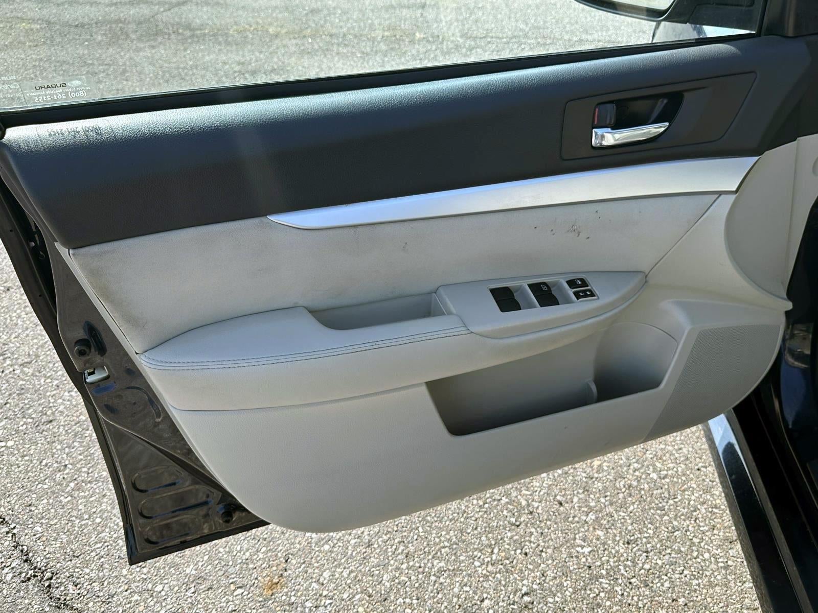 2012 Subaru Legacy 2.5i Premium