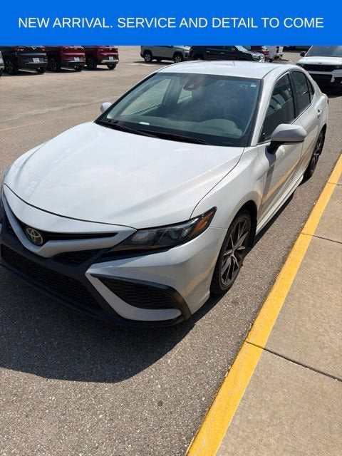 2023 Toyota Camry SE AWD