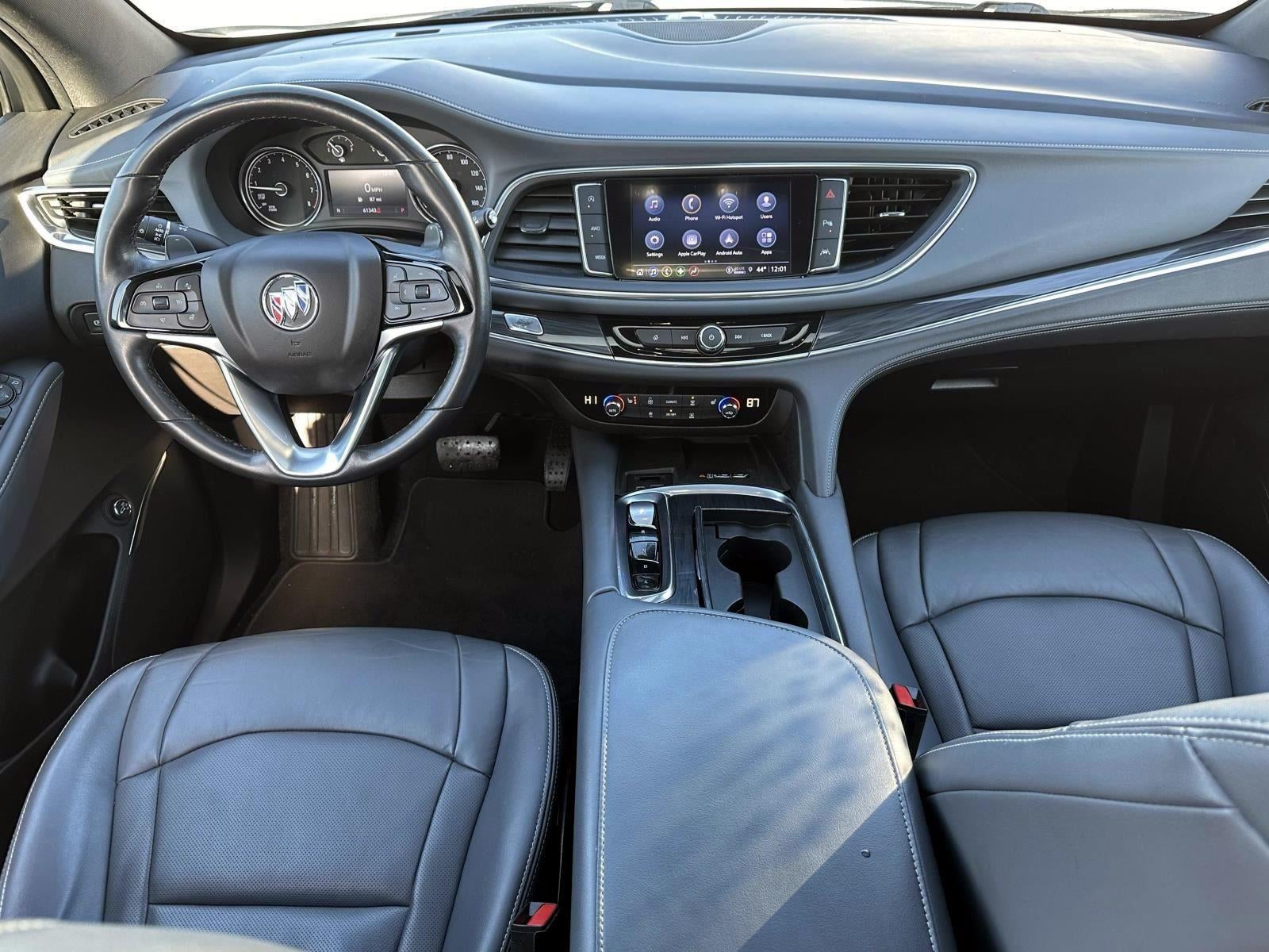 2023 Buick Enclave Essence