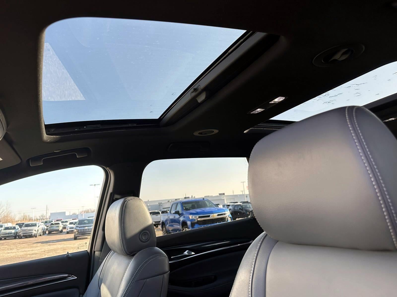 2023 Buick Enclave Essence