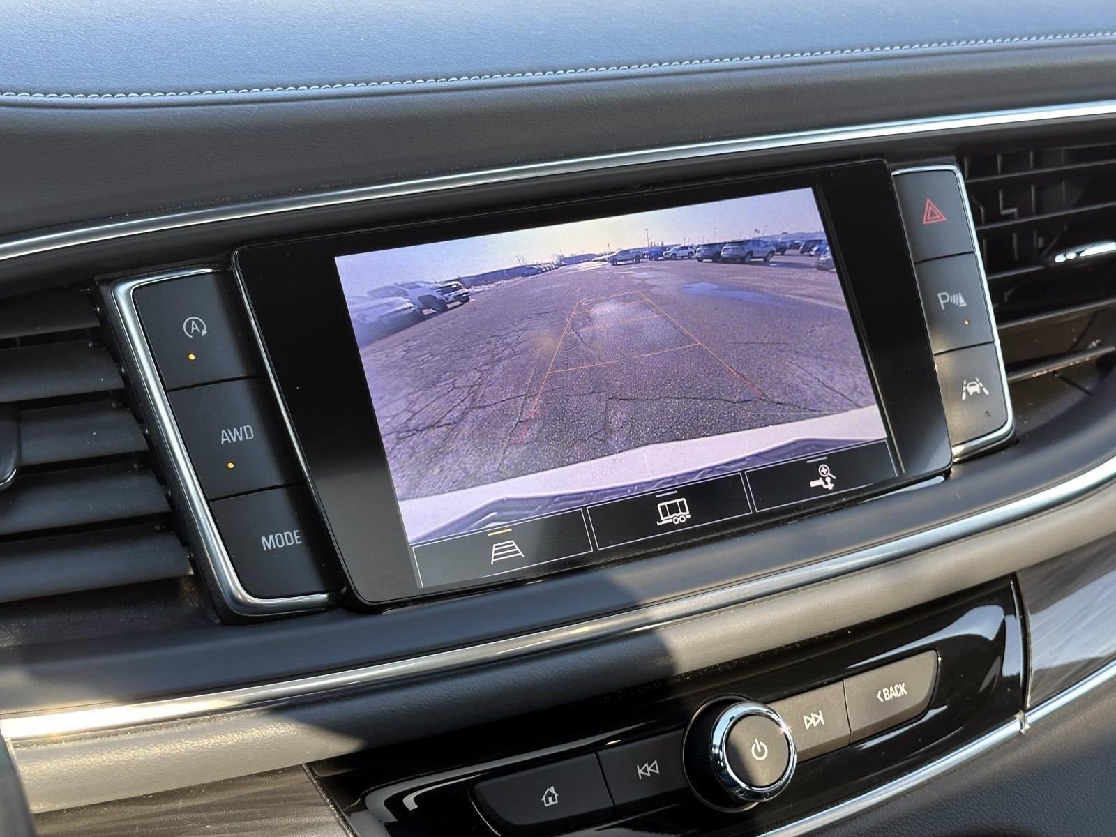 2023 Buick Enclave Essence