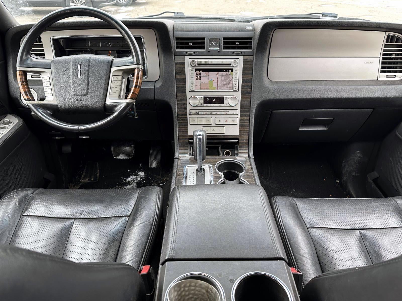 2008 Lincoln Navigator Base