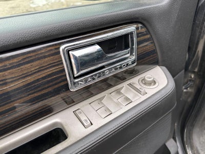 2008 Lincoln Navigator Base