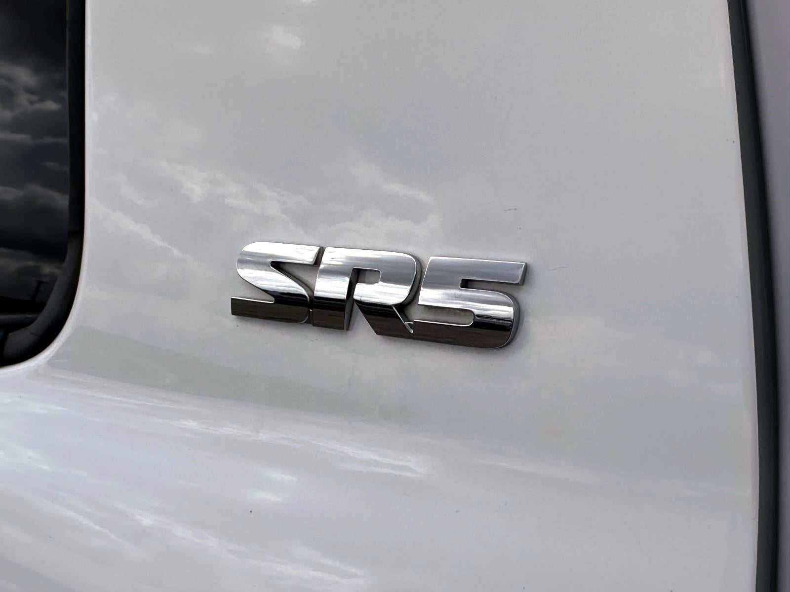 2014 Toyota Tundra SR5 5.7L V8