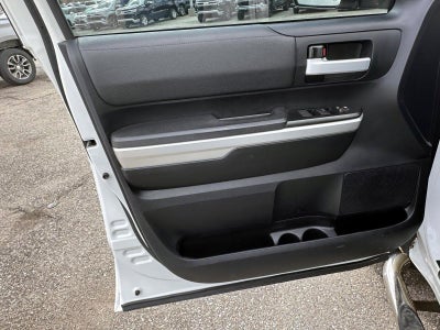 2014 Toyota Tundra SR5 5.7L V8