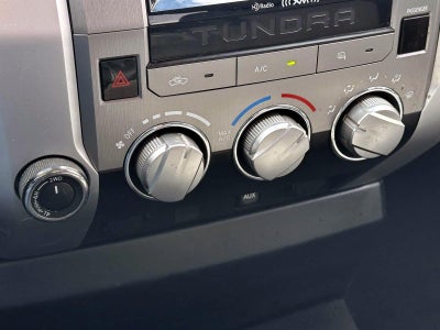 2014 Toyota Tundra SR5 5.7L V8