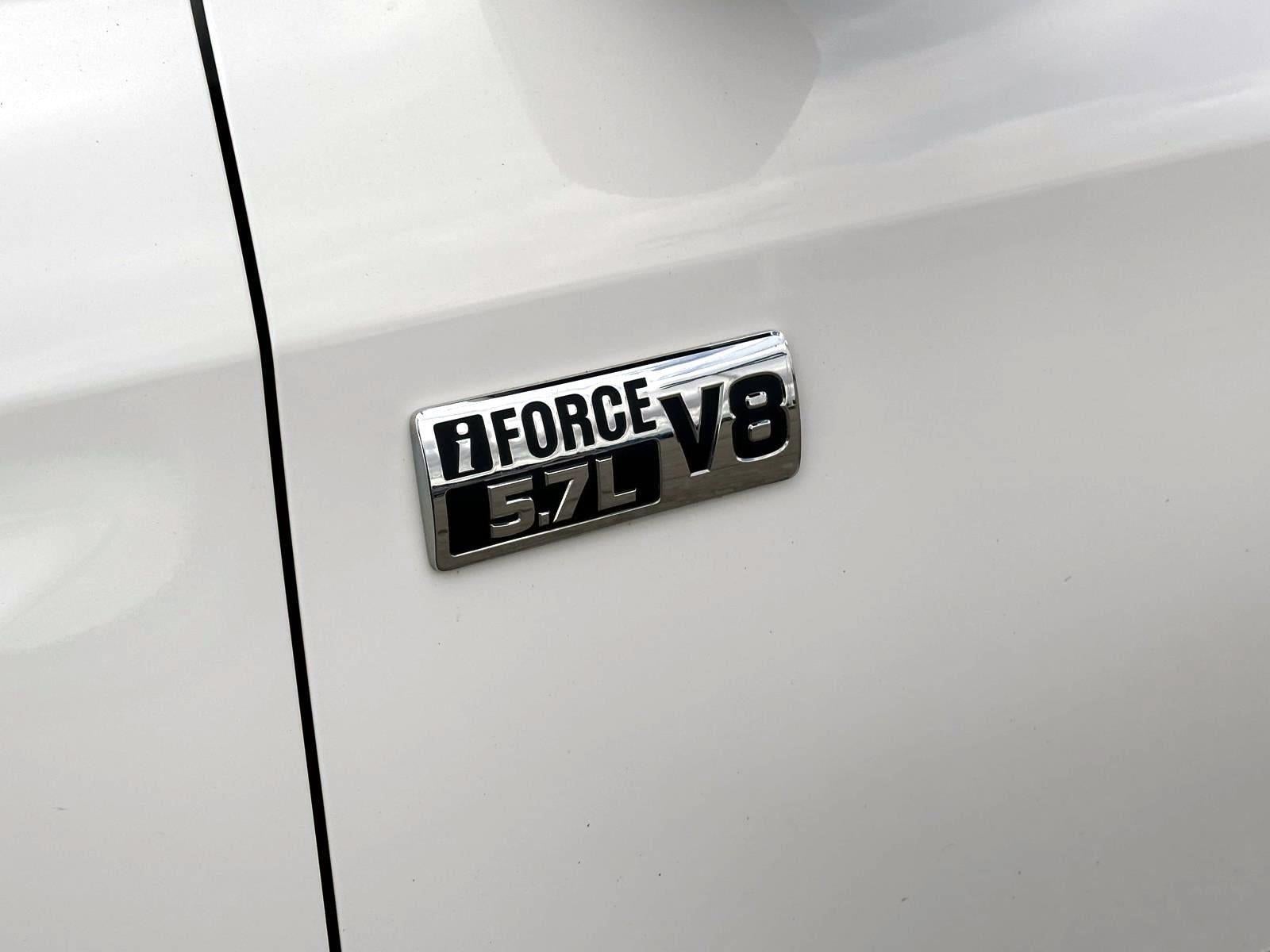 2014 Toyota Tundra SR5 5.7L V8