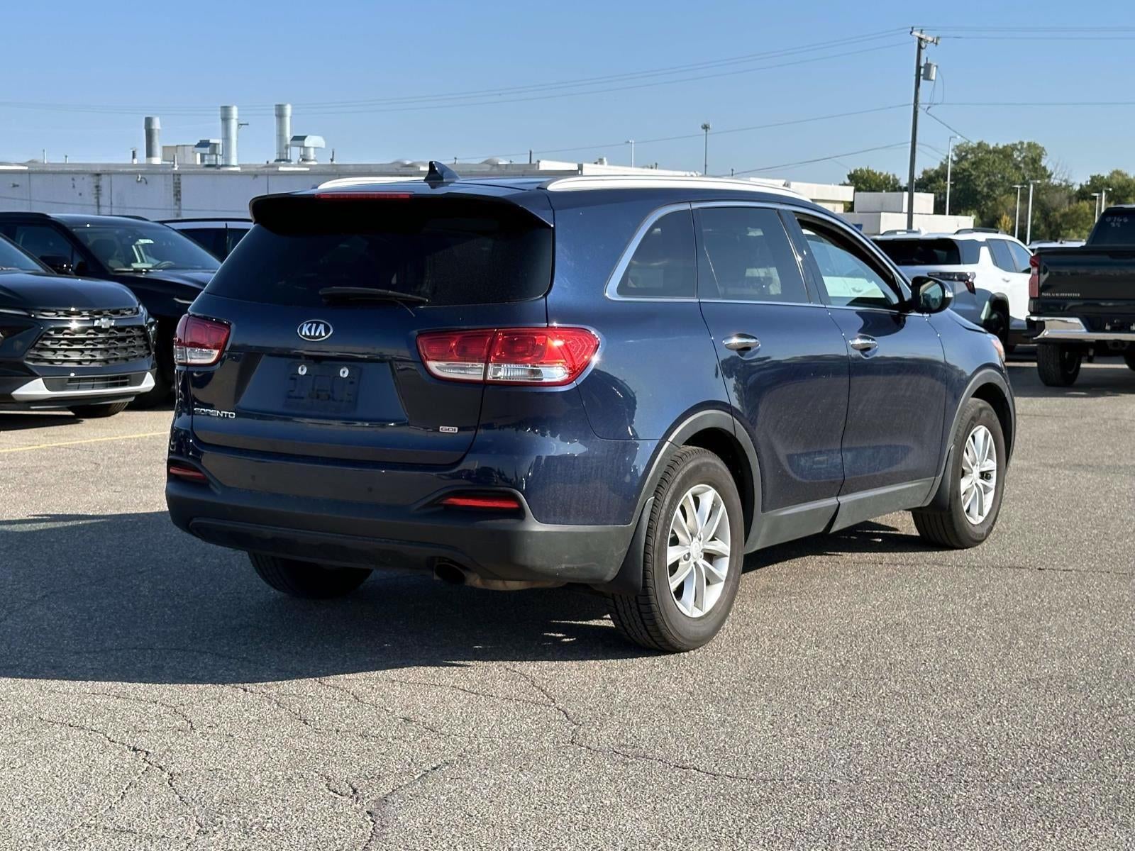 2018 Kia Sorento LX