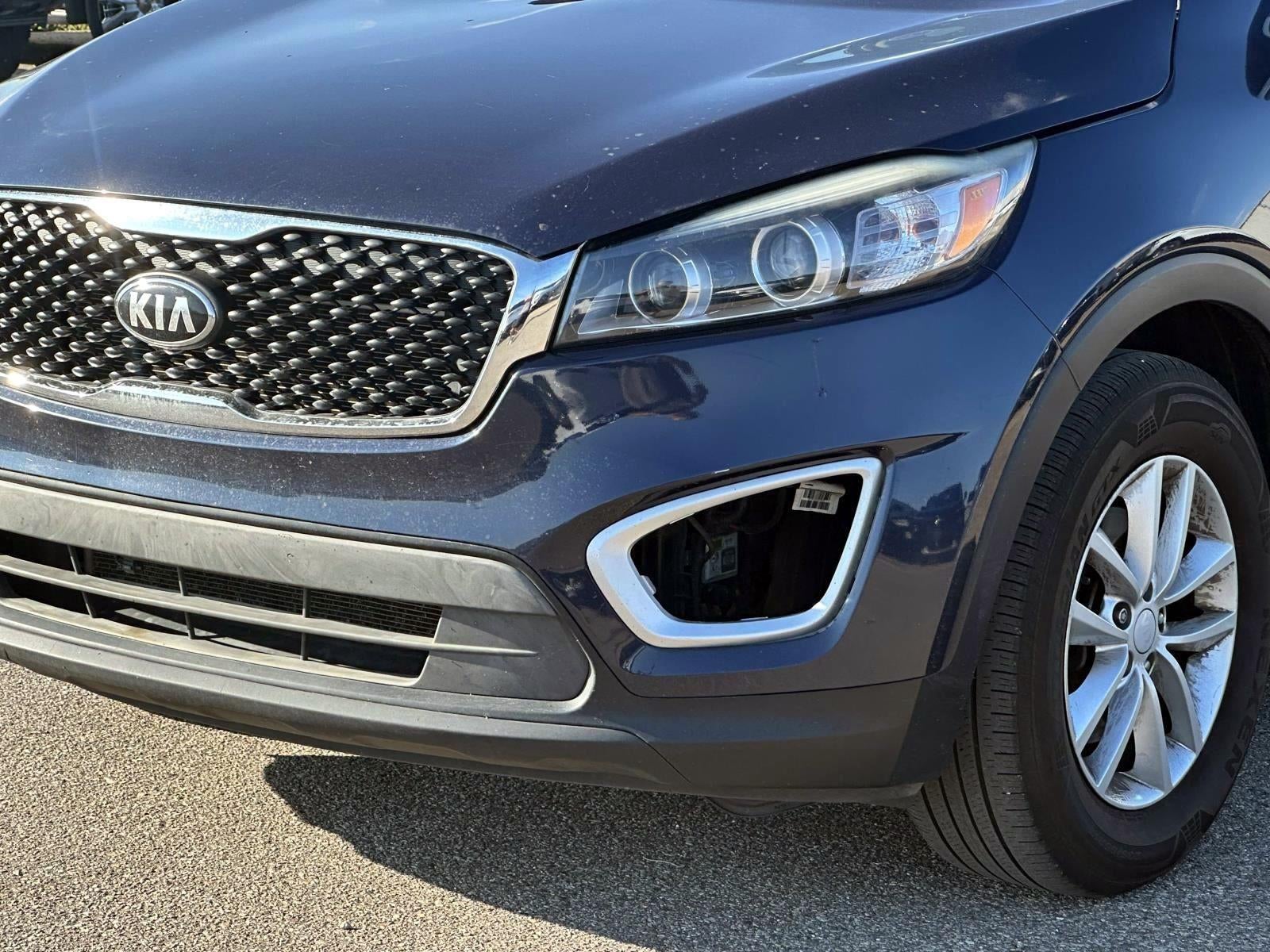 2018 Kia Sorento LX