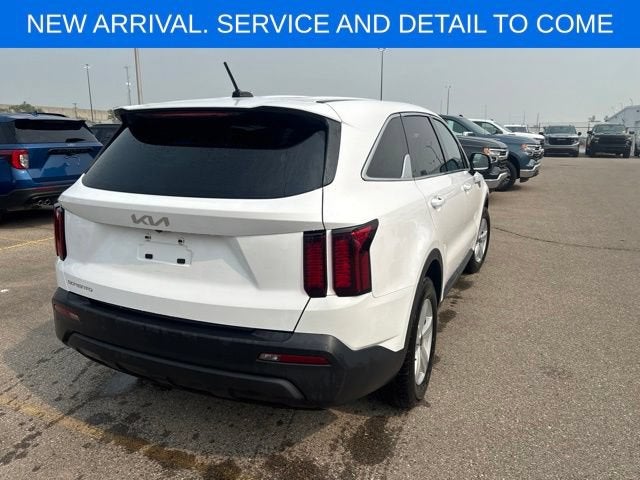 2023 Kia Sorento LX
