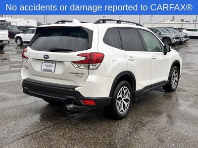 2023 Subaru Forester Premium