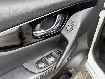 2020 Nissan Rogue Sport SV AWD Xtronic CVT