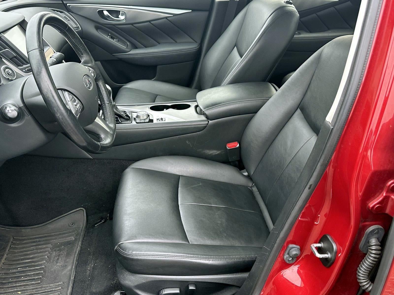 2015 INFINITI Q50 Premium