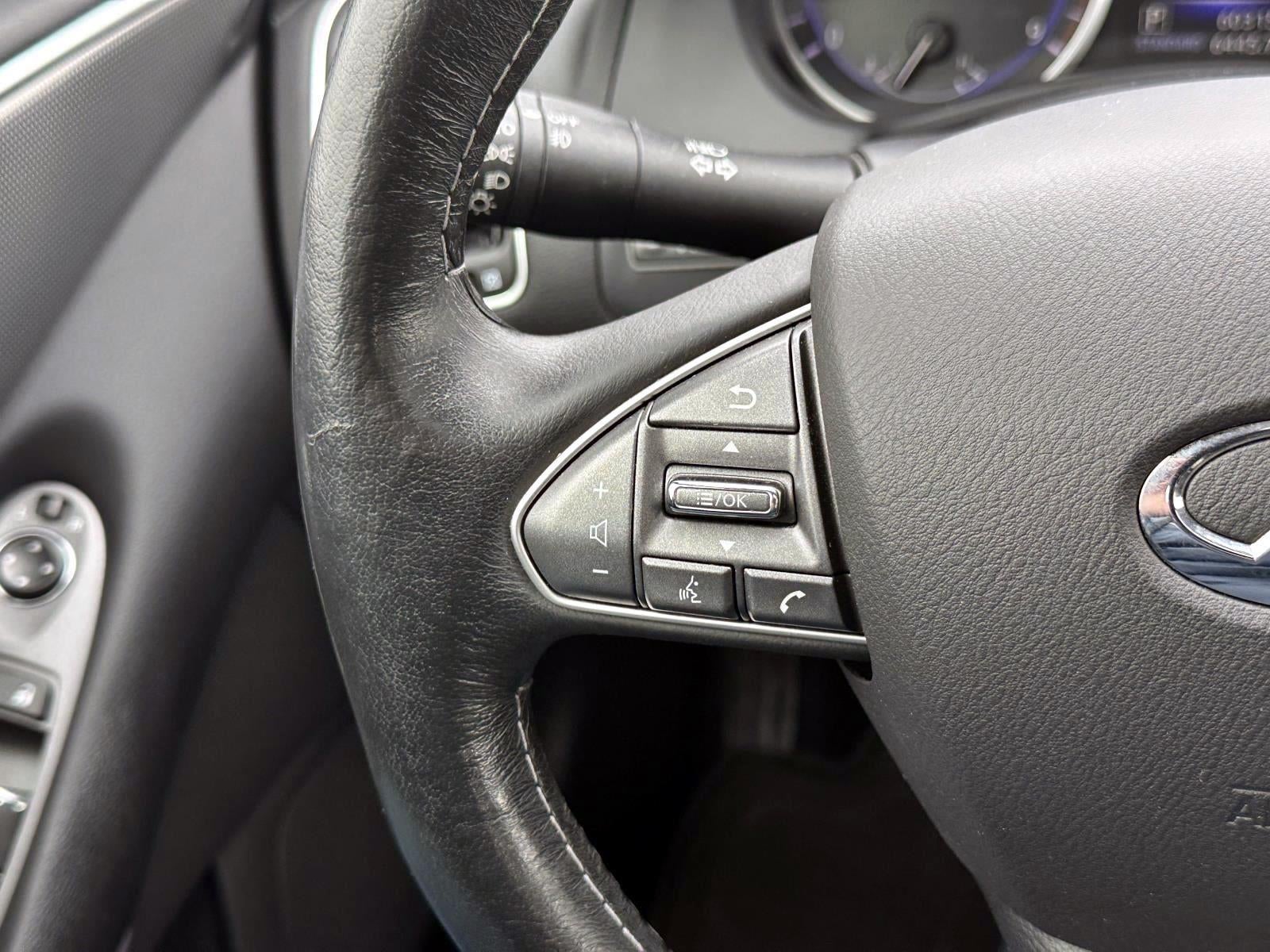 2015 INFINITI Q50 Premium