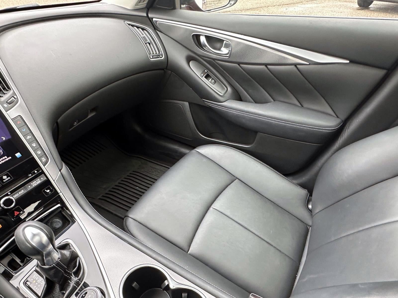 2015 INFINITI Q50 Premium