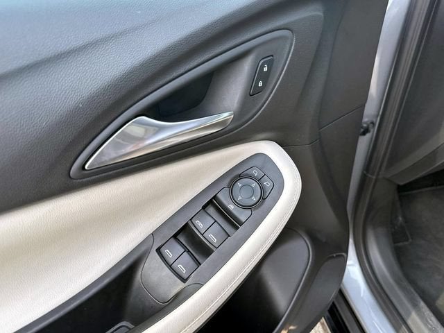 2024 Buick Encore GX Sport Touring - Photo 17