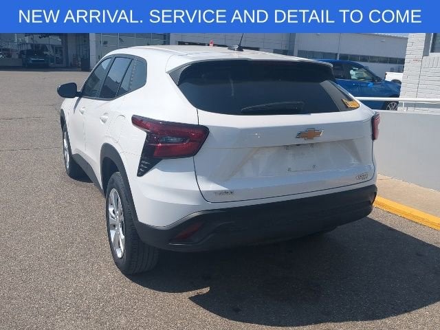 2024 Chevrolet Trax LS