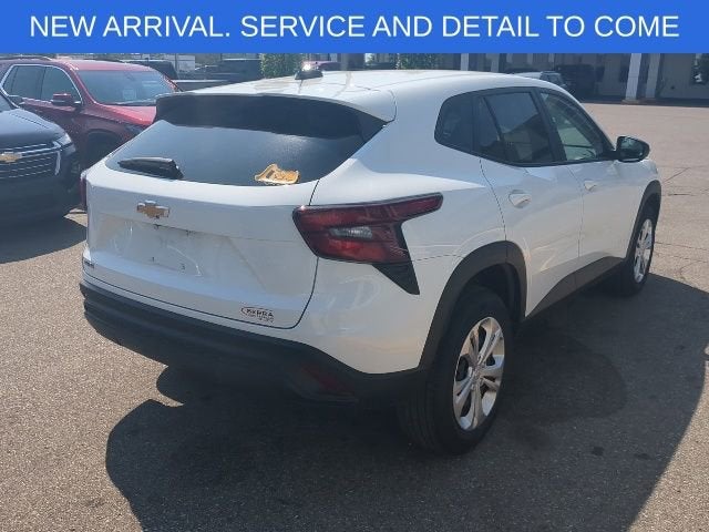 2024 Chevrolet Trax LS