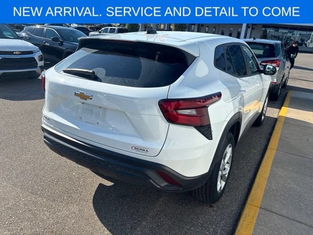 2024 Chevrolet Trax LS