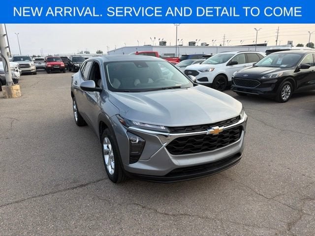 2024 Chevrolet Trax LS