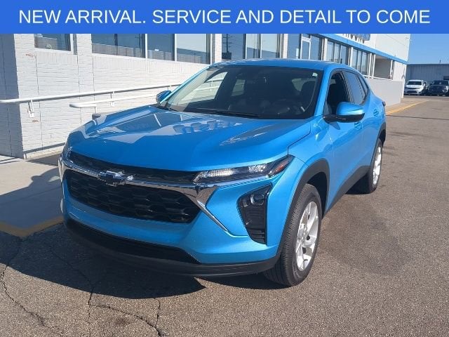 2025 Chevrolet Trax LS's photo