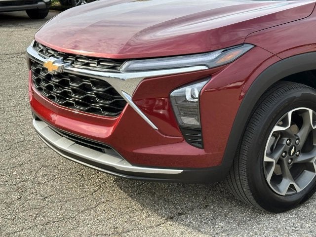 2024 Chevrolet Trax LT - Photo 10
