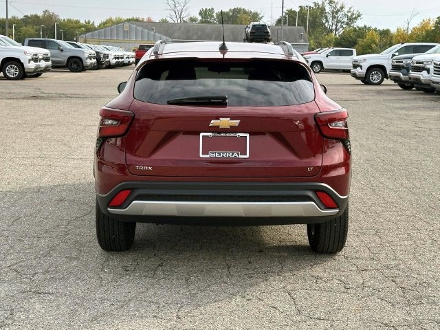 2024 Chevrolet Trax LT - Photo 7