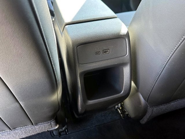 2024 Chevrolet Trax LT - Photo 14